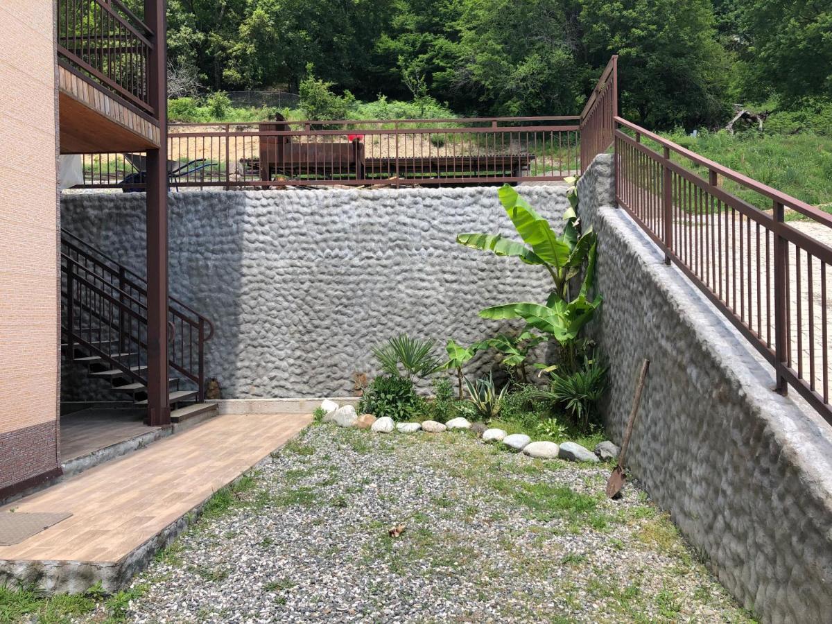 Оазис Pitsunda Exterior foto